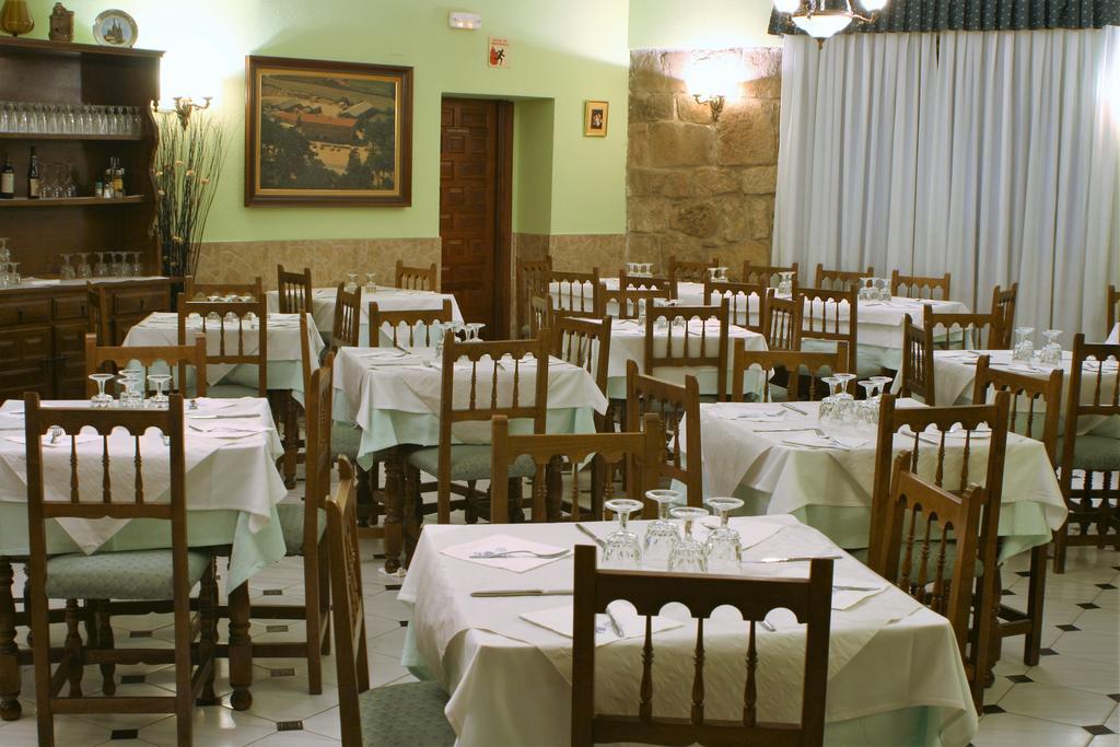 Hostal Visontium Vinuesa Ruang foto